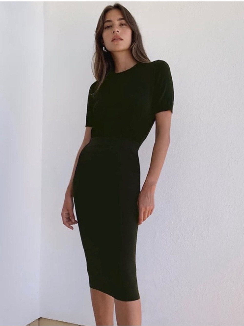 Aritzia Black Ribbed Knit Skirt